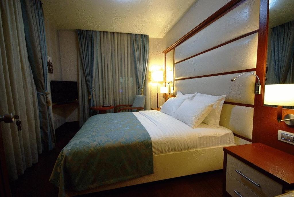 Dareyn Hotel อิสตันบูล ภายนอก รูปภาพ